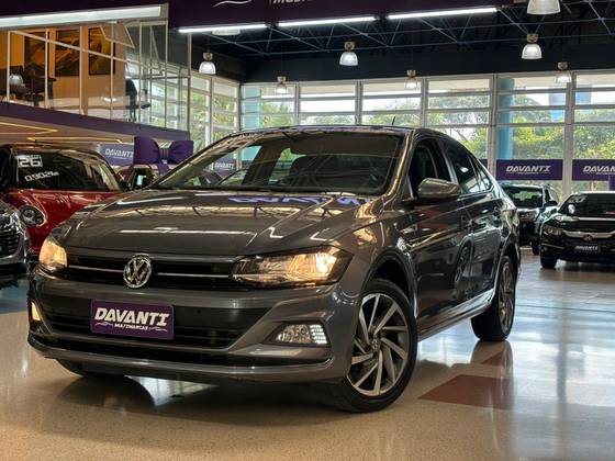 VOLKSWAGEN VIRTUS 1.0 200 TSI HIGHLINE AUTOMÁTICO